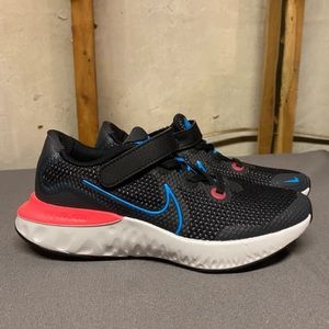 Nike Renew Running Shoes